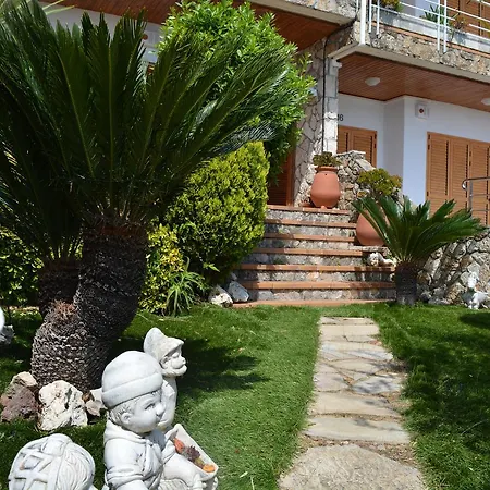 Holiday home Casa Cgc Mar Menuda